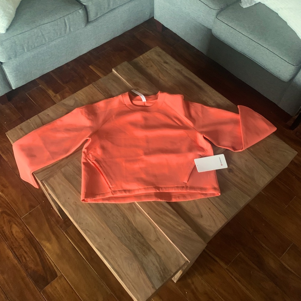 Lululemon crew neck - orange/red - NWT - size 10